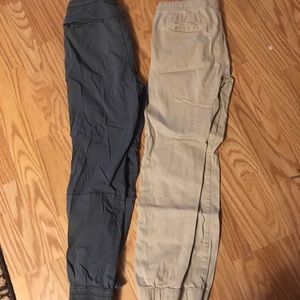 2 pair size M Joggers Hollister BLACK